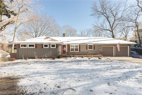 $399,950 | 9325 Madison Avenue, Kansas City, MO 64114