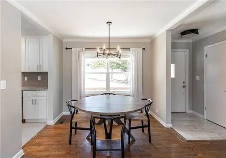 $399,950 | 9325 Madison Avenue, Kansas City, MO 64114