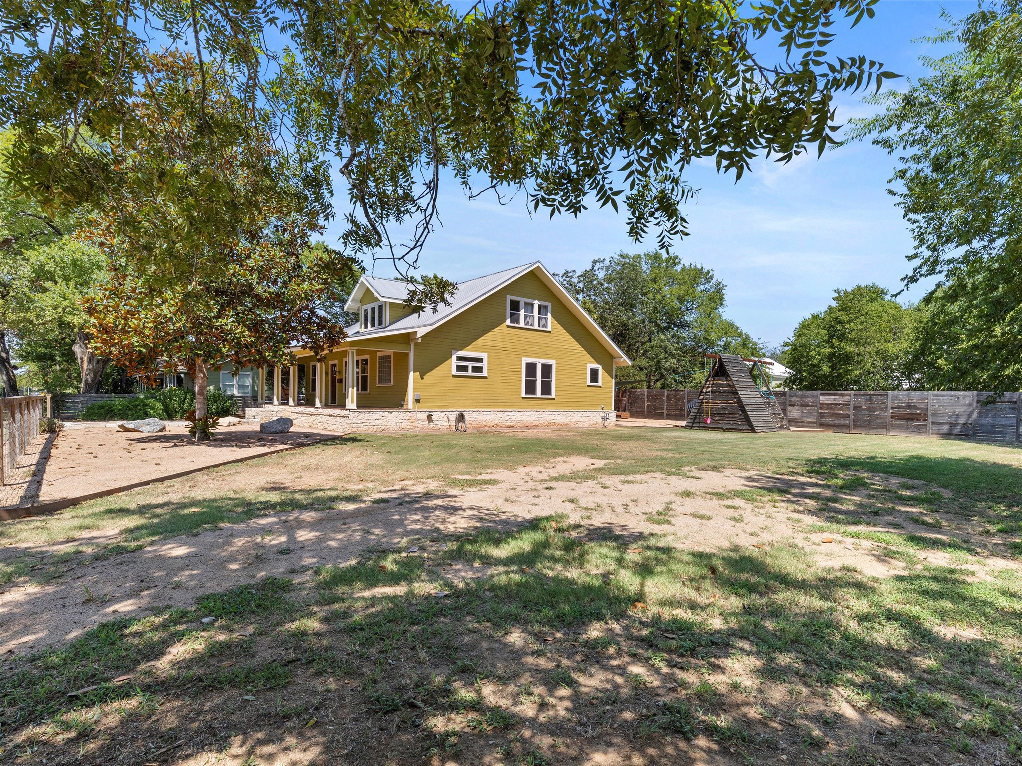 1809 Wilson Street Bastrop, TX 78602 - Photo 3 of 40 a view of house with yard