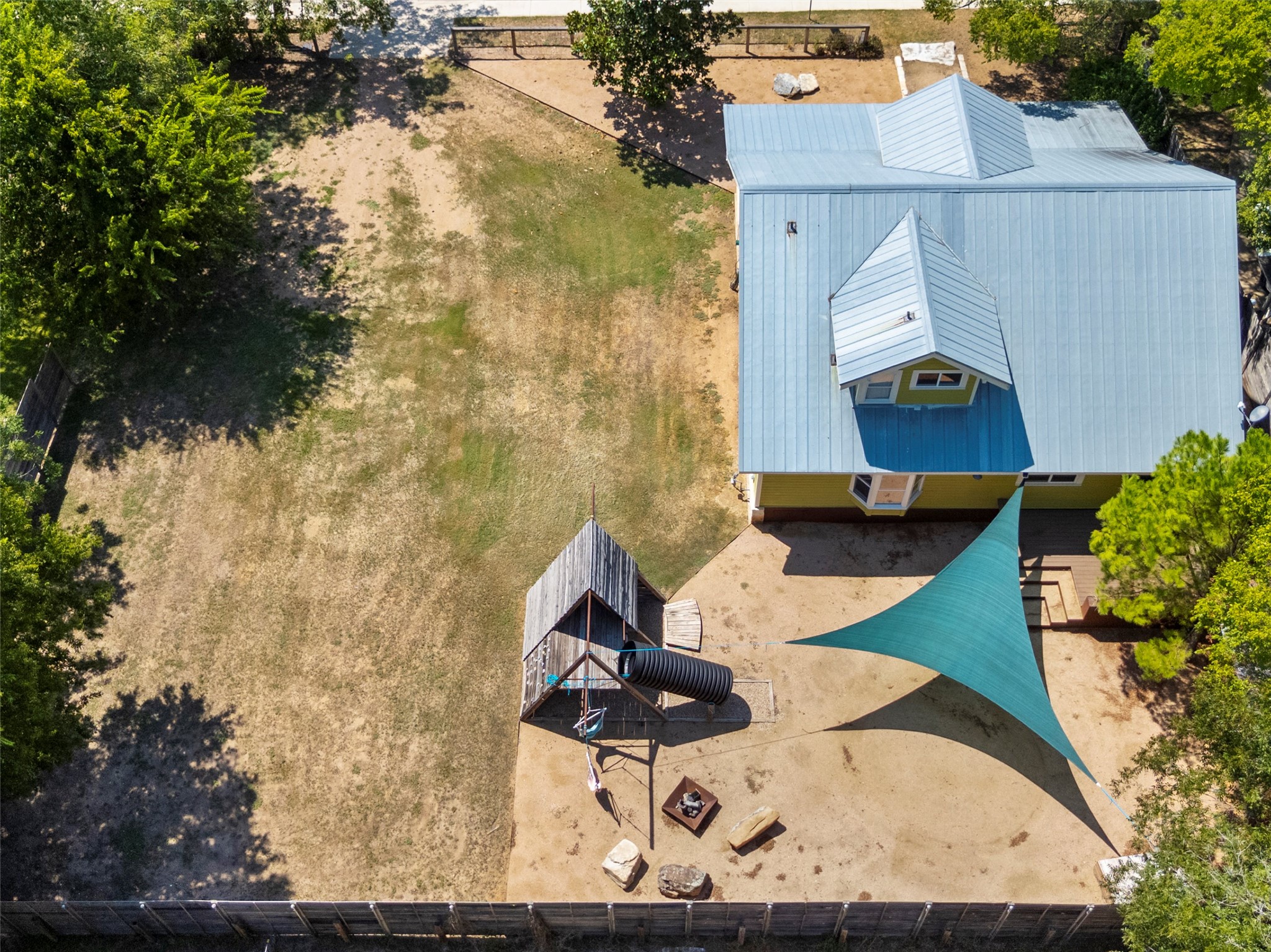 1809 Wilson Street Bastrop, TX 78602 - Photo 39 of 40 an aerial view of a house with a yard