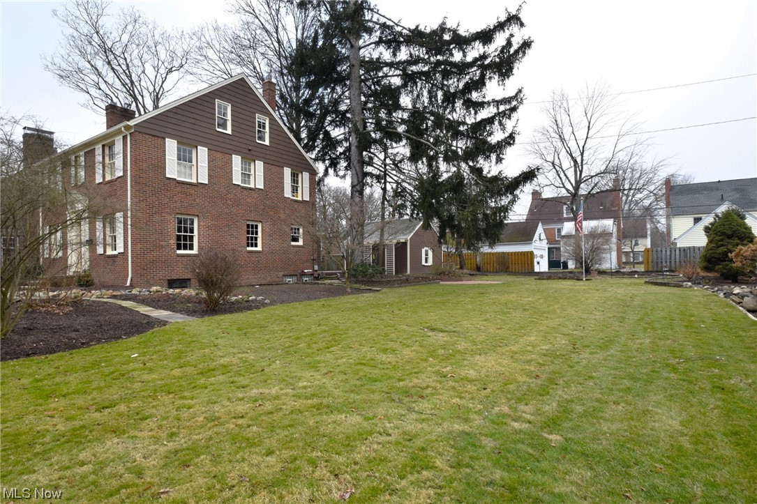 3712 Traver Road Beachwood, OH 44122 - Photo 40 of 43 Double lot has expansive lawn space
