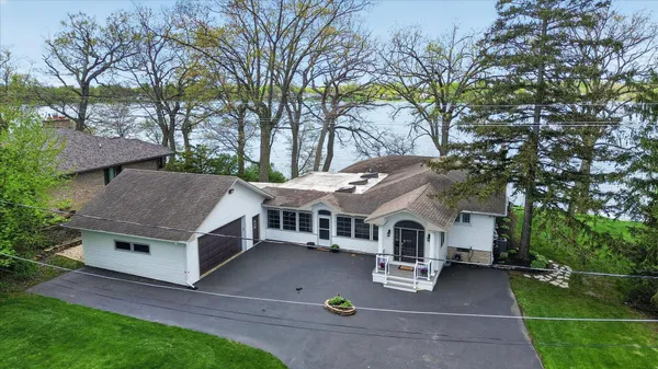 $1,395,000 | 12718 229th Avenue, Salem Lakes, WI 53104