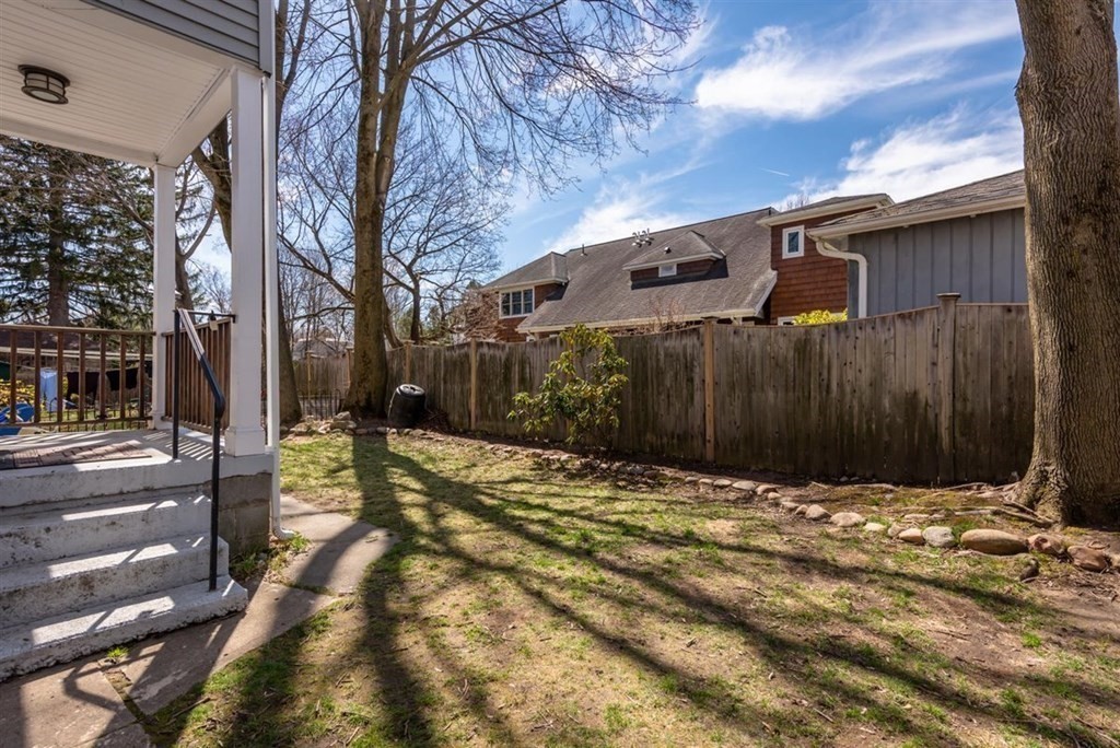 9 Lyman Road, Unit C Northampton, MA 01060 - Photo 25 of 28 Gallery Image 25