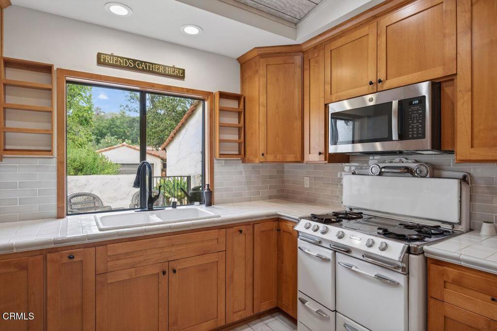 410 Church Road, Unit 28 Ojai, CA 93023 - Photo 6 of 29 photo_online_005