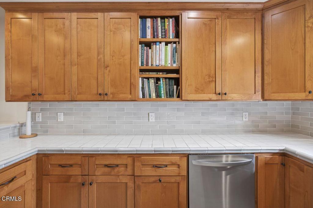 410 Church Road, Unit 28 Ojai, CA 93023 - Photo 7 of 29 photo_online_006