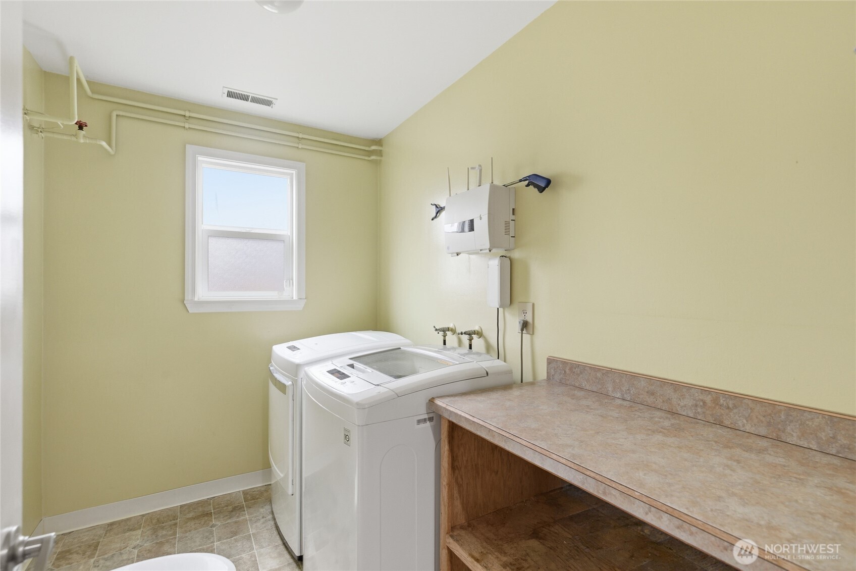 2713 Northeast 23rd Place Renton, WA 98056 - Photo 27 of 40