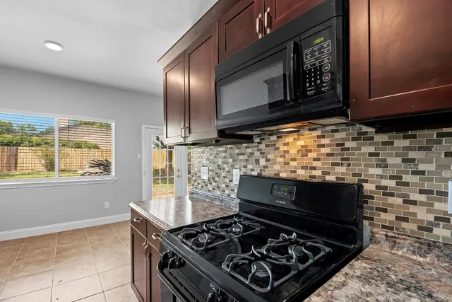 $1,775 | 1207 York Castle Drive, Pflugerville, TX 78660