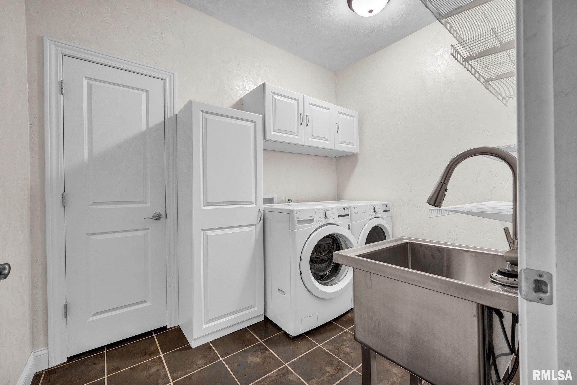 34460 North Peoria Line Road Farmington, IL 61531 - Photo 29 of 64