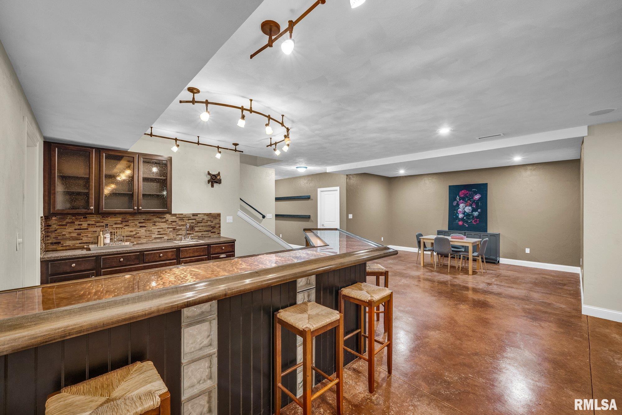 34460 North Peoria Line Road Farmington, IL 61531 - Photo 31 of 64