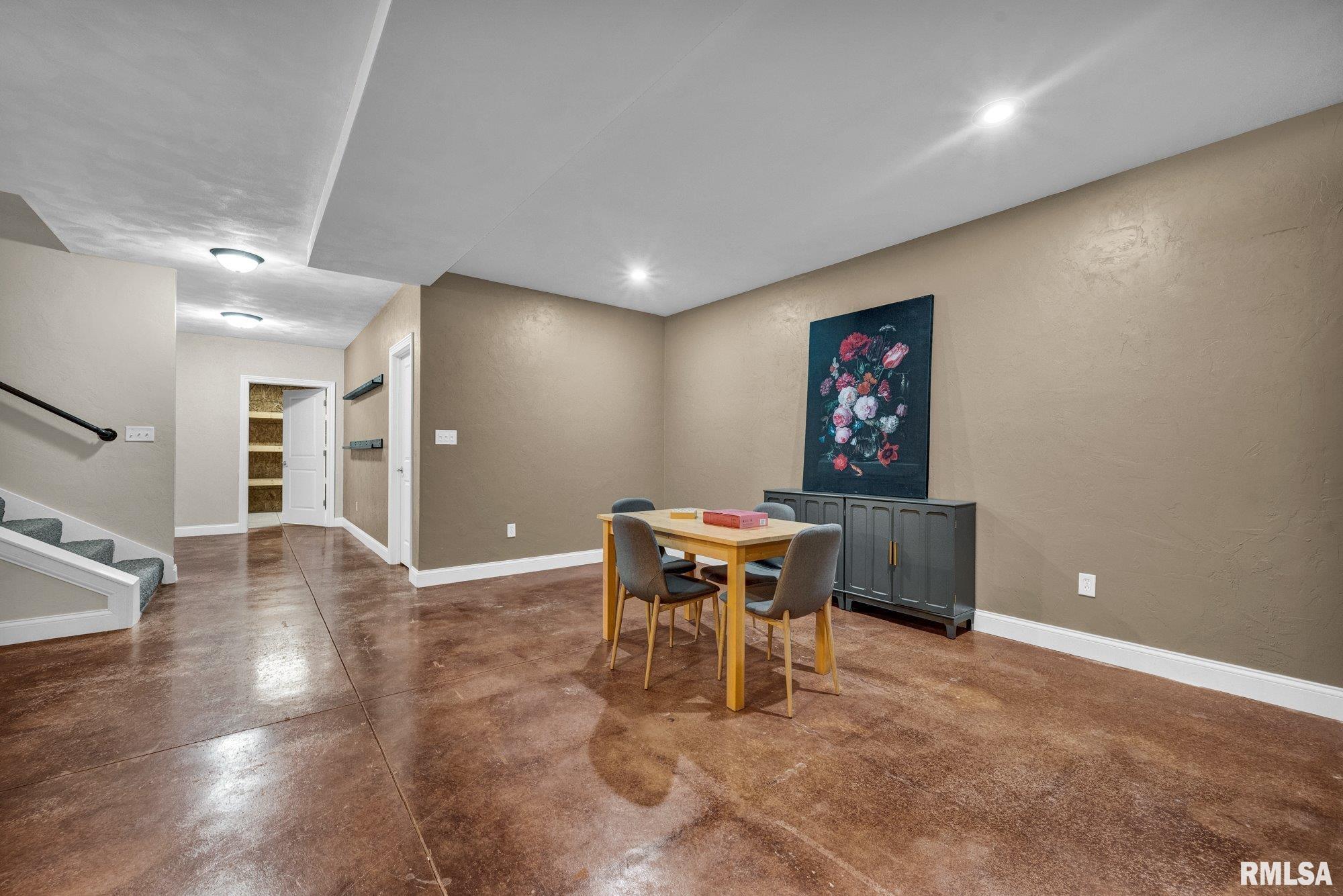 34460 North Peoria Line Road Farmington, IL 61531 - Photo 35 of 64