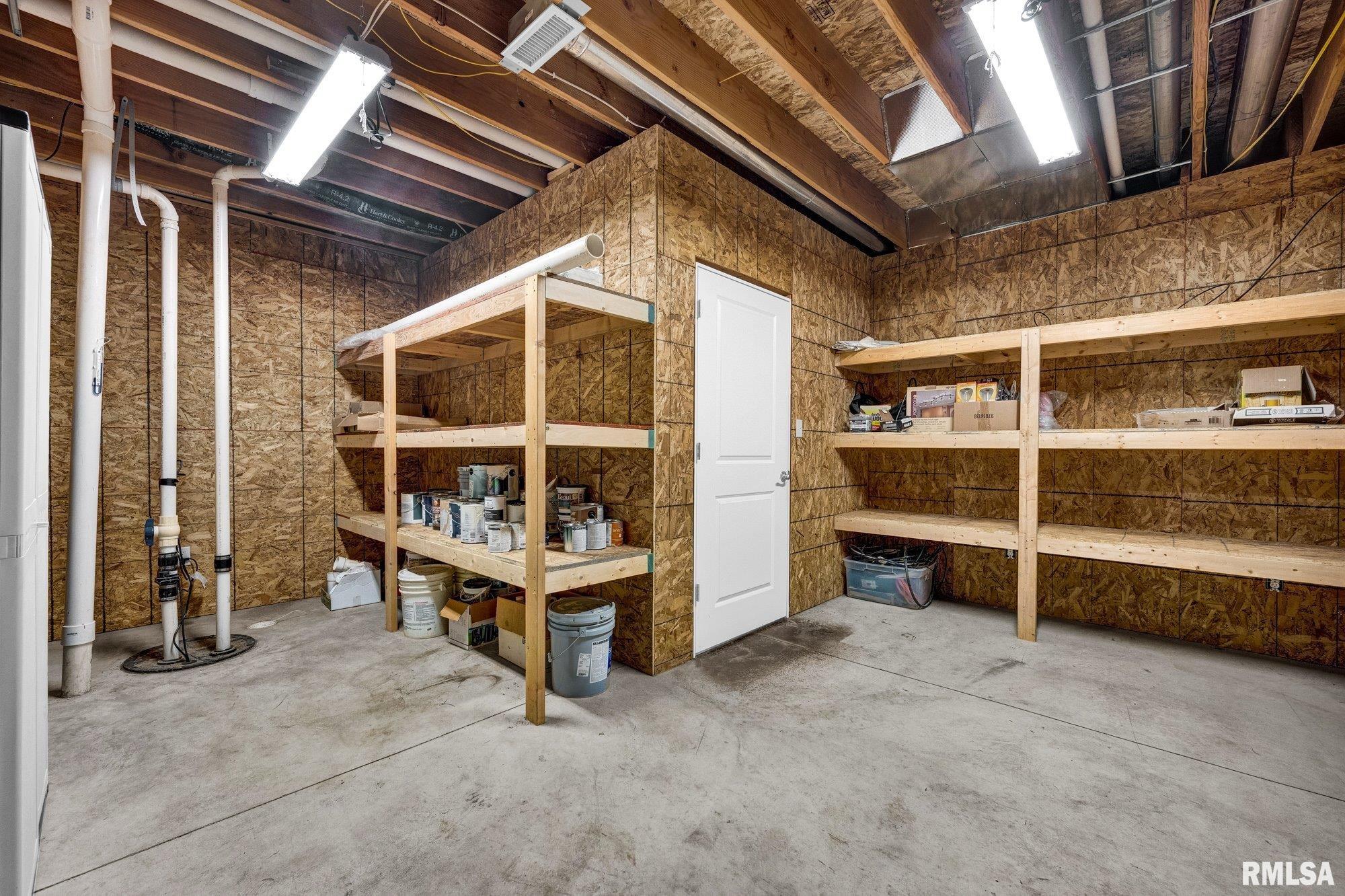 34460 North Peoria Line Road Farmington, IL 61531 - Photo 42 of 64