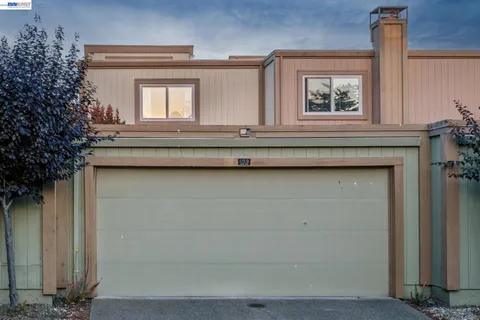 $695,000 | Bay Farm Island, Alameda, CA 94502