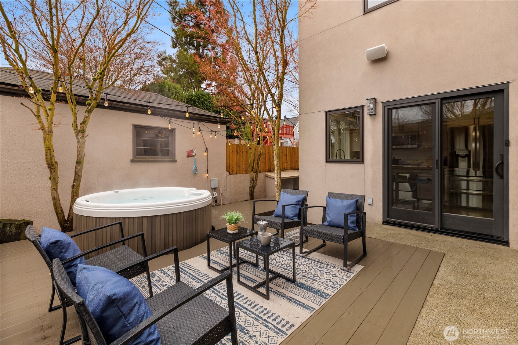 3773 Southwest Grayson Street Seattle, WA 98126 - Photo 37 of 40