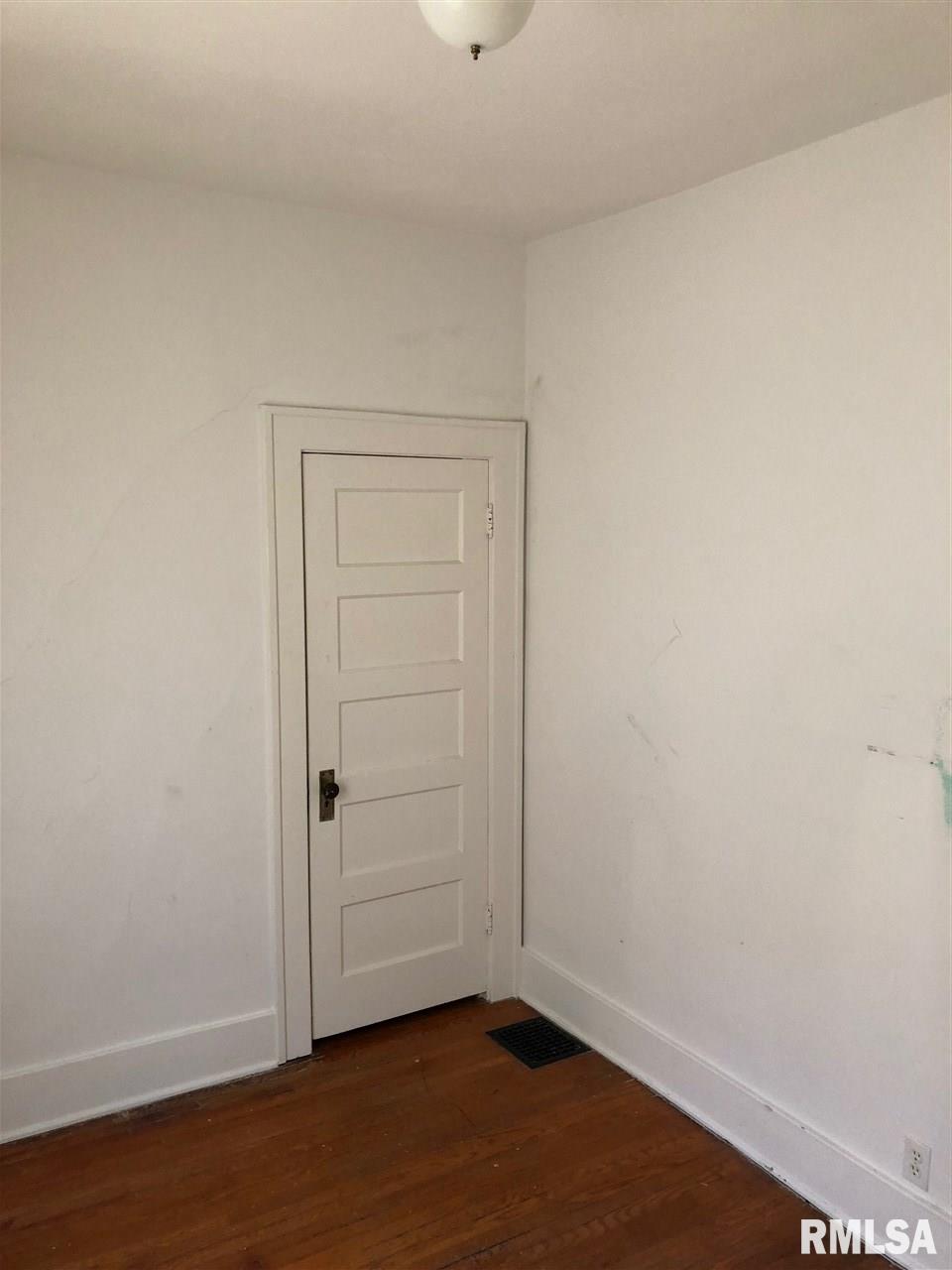 214 North Douglas Avenue Springfield, IL 62702 - Photo 14 of 19 Gallery Image 14
