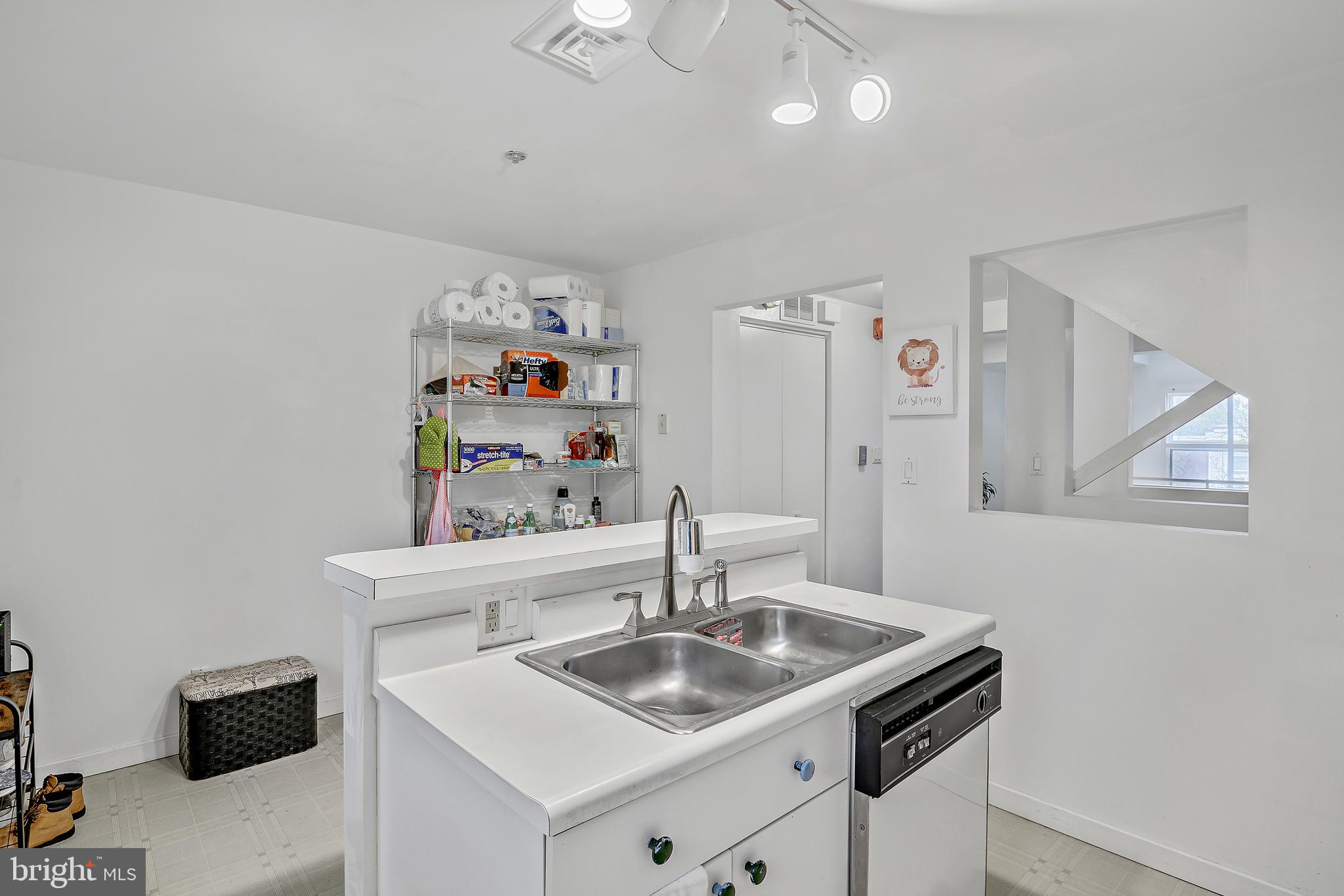 1923 Rudy Road Harrisburg, PA 17104 - Photo 14 of 22 Gallery Image 14