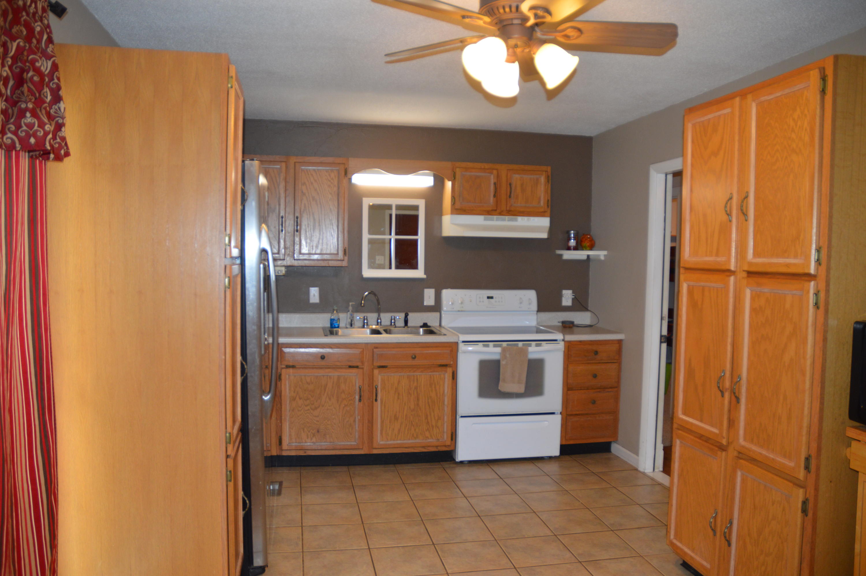 4606 Sullivan Road Knoxville, TN 37921 - Photo 18 of 28 DSC_0744