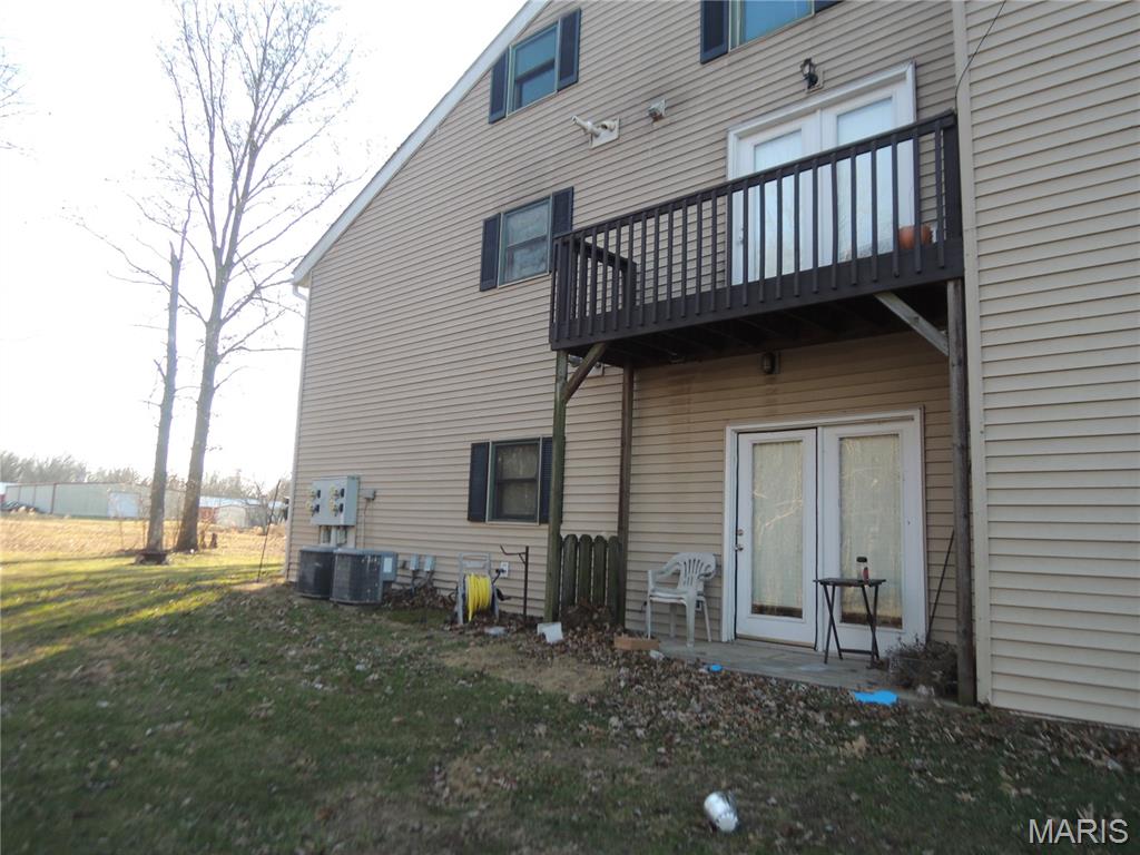 35 St Thomas Avenue Keyesport, IL 62253 - Photo 3 of 14