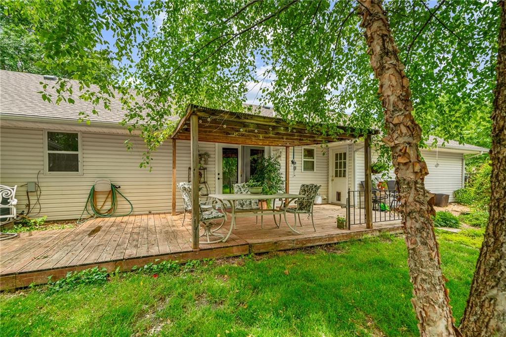 303 West Maple Street Archie, MO 64725 - Photo 30 of 47