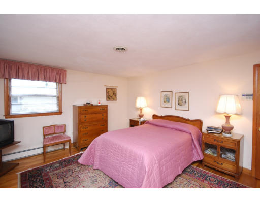 236 Worthen Road East Lexington, MA 02421 - Photo 11 of 21