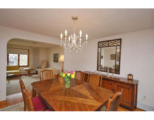 236 Worthen Road East Lexington, MA 02421 - Photo 5 of 21