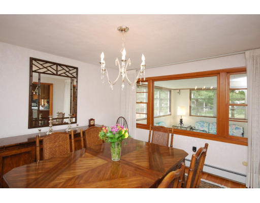 236 Worthen Road East Lexington, MA 02421 - Photo 6 of 21