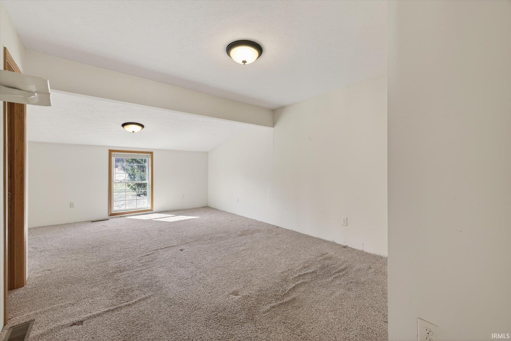 8923 Sassafras Road Bloomfield, IN 47424 - Photo 14 of 34