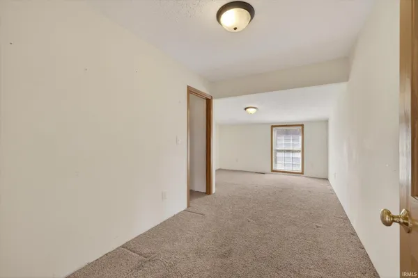 $375,000 | 8923 Sassafras Road, Bloomfield, IN 47424