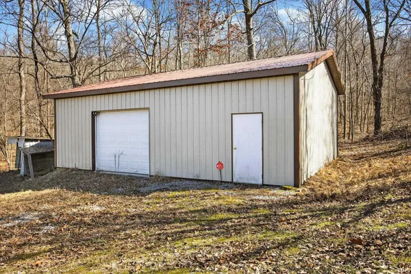$375,000 | 8923 Sassafras Road, Bloomfield, IN 47424