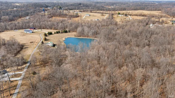 $375,000 | 8923 Sassafras Road, Bloomfield, IN 47424