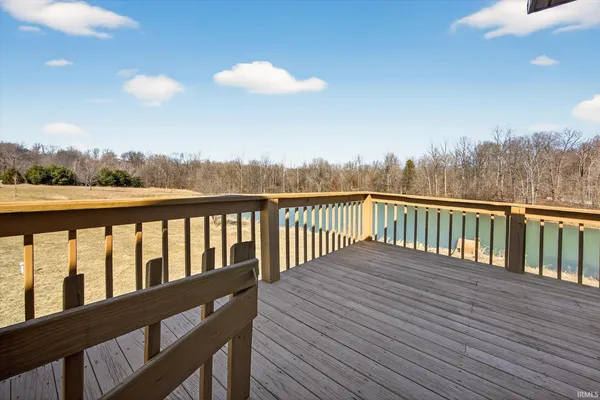 $375,000 | 8923 Sassafras Road, Bloomfield, IN 47424