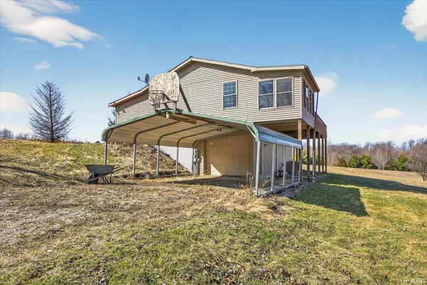 $375,000 | 8923 Sassafras Road, Bloomfield, IN 47424