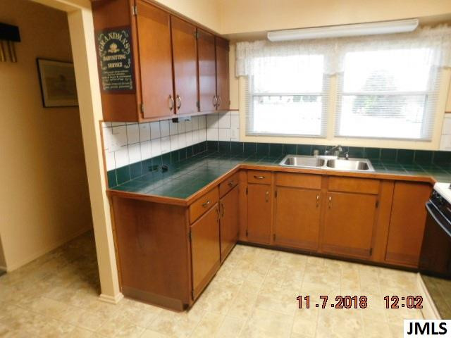 1001 Rim Road Jackson, MI 49201 - Photo 11 of 21 Photo 11