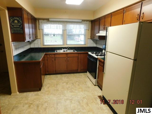 1001 Rim Road Jackson, MI 49201 - Photo 9 of 21 Photo 9