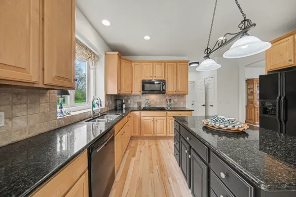 $738,000 | 5559 Creekview Drive, Ann Arbor, MI 48108