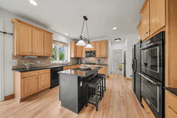 $738,000 | 5559 Creekview Drive, Ann Arbor, MI 48108