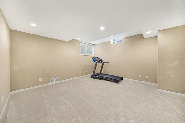 $738,000 | 5559 Creekview Drive, Ann Arbor, MI 48108