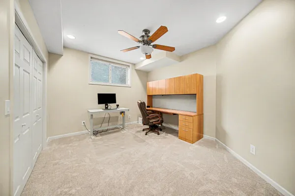 $738,000 | 5559 Creekview Drive, Ann Arbor, MI 48108
