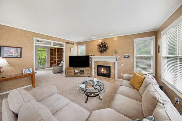 $738,000 | 5559 Creekview Drive, Ann Arbor, MI 48108