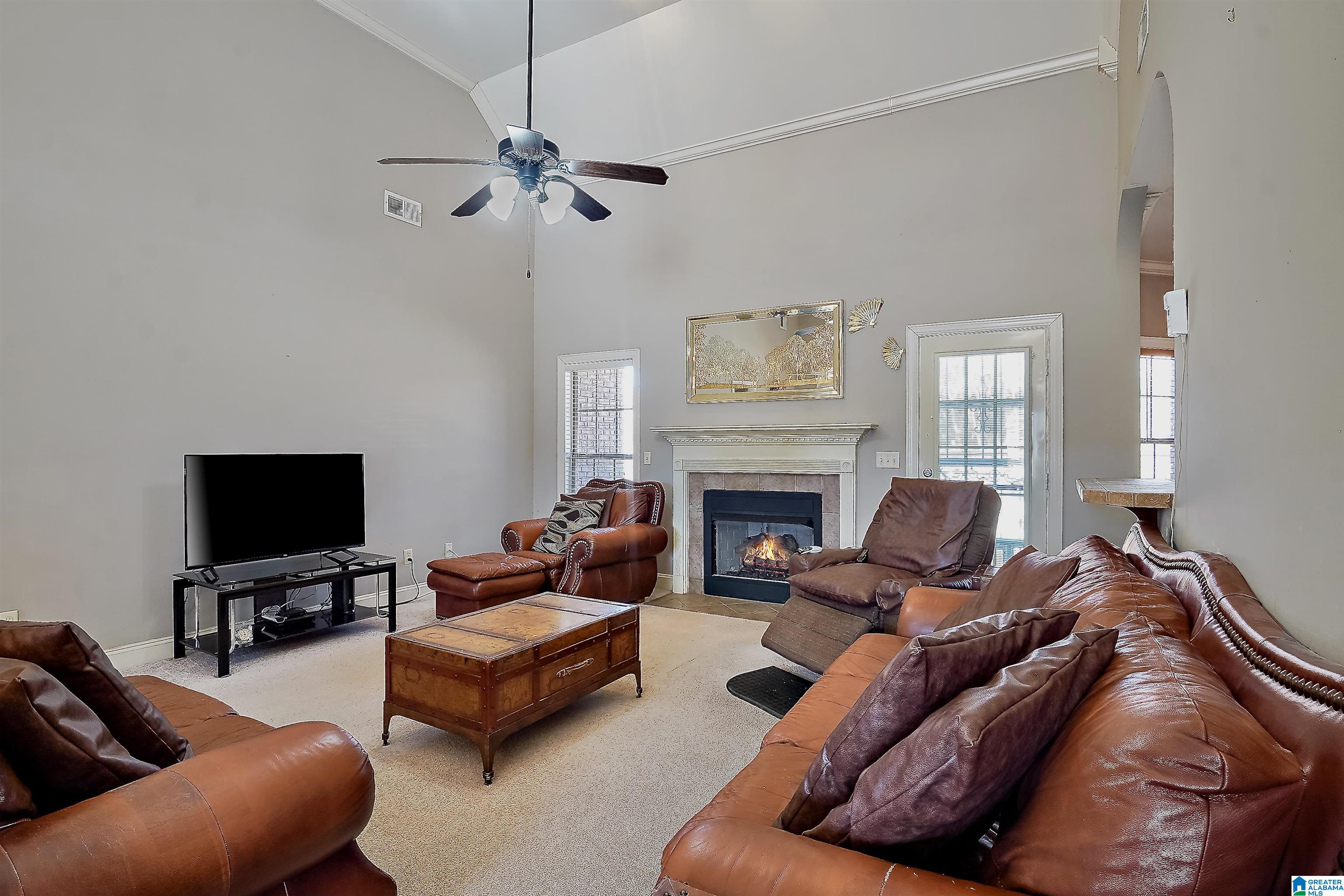 120 Mayfair Park Alabaster, AL 35114 - Photo 8 of 35
