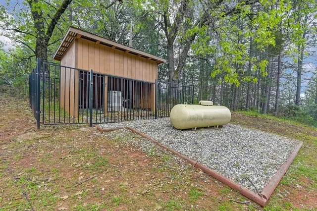 $475,000 | 8565 Highway 193, Garden Valley, CA 95633