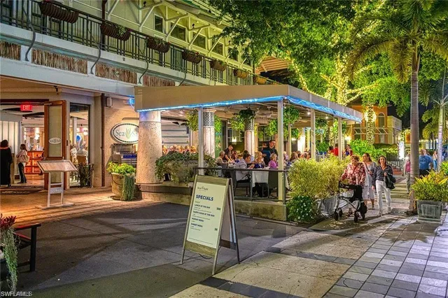 $10,500 | 285 5th Avenue South, Unit 2B, Naples, FL 34102