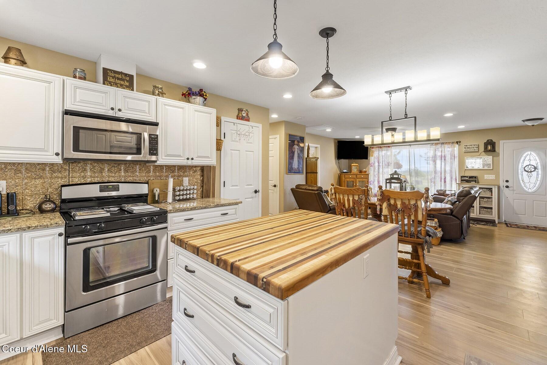 11341 North Church Road Rathdrum, ID 83858 - Photo 59 of 66 Add'l Home Kitchen