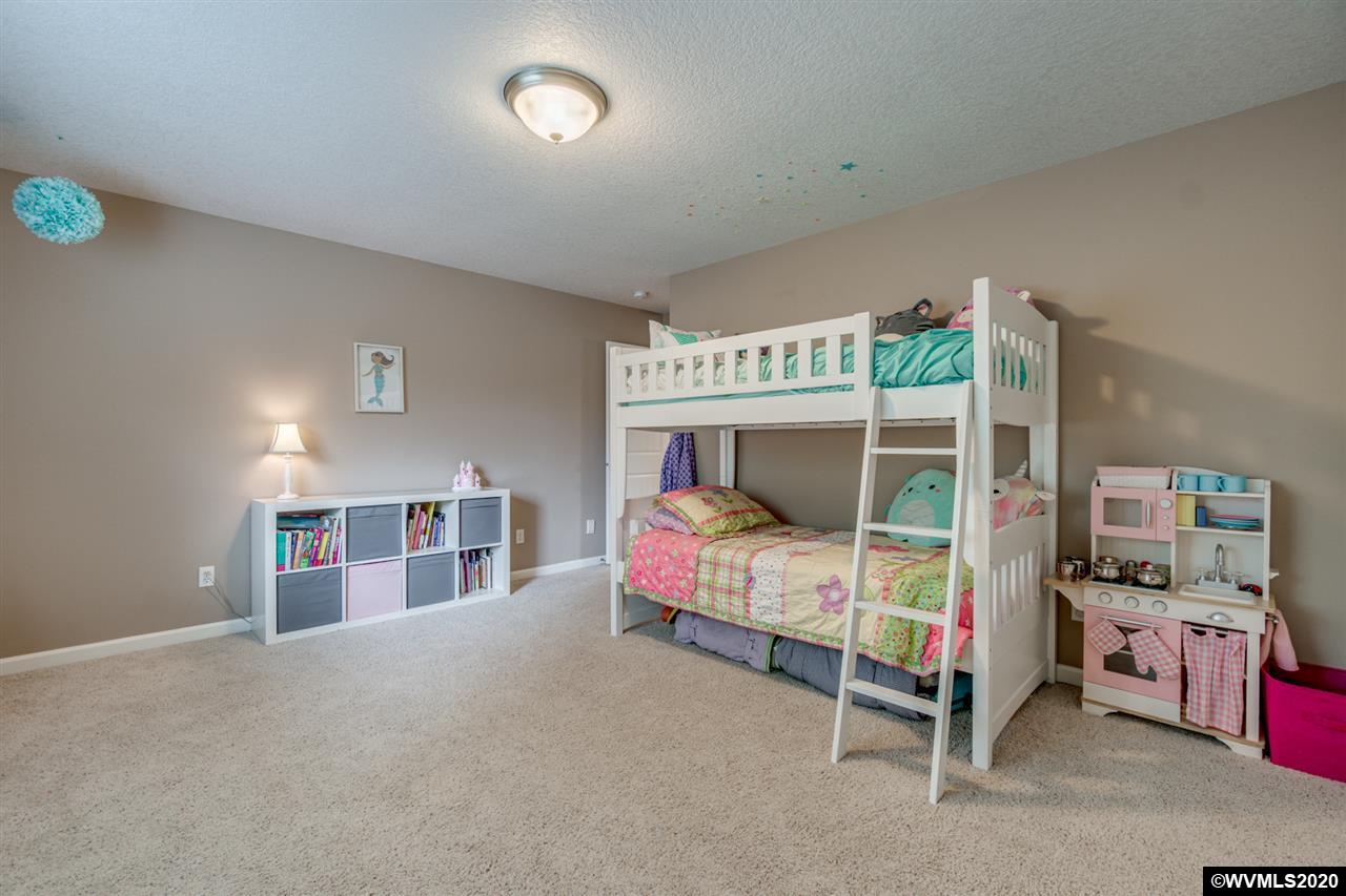 2693 Oak Ridge Street Northwest Albany, OR 97321 - Photo 38 of 42 Gallery Image 38