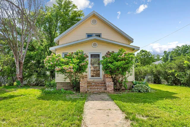 $240,000 | 506 Fowler Street, Faribault, MN 55021