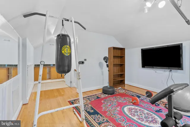 $1,250,000 | 19105 Peach Blossom Court, Gaithersburg, MD 20879