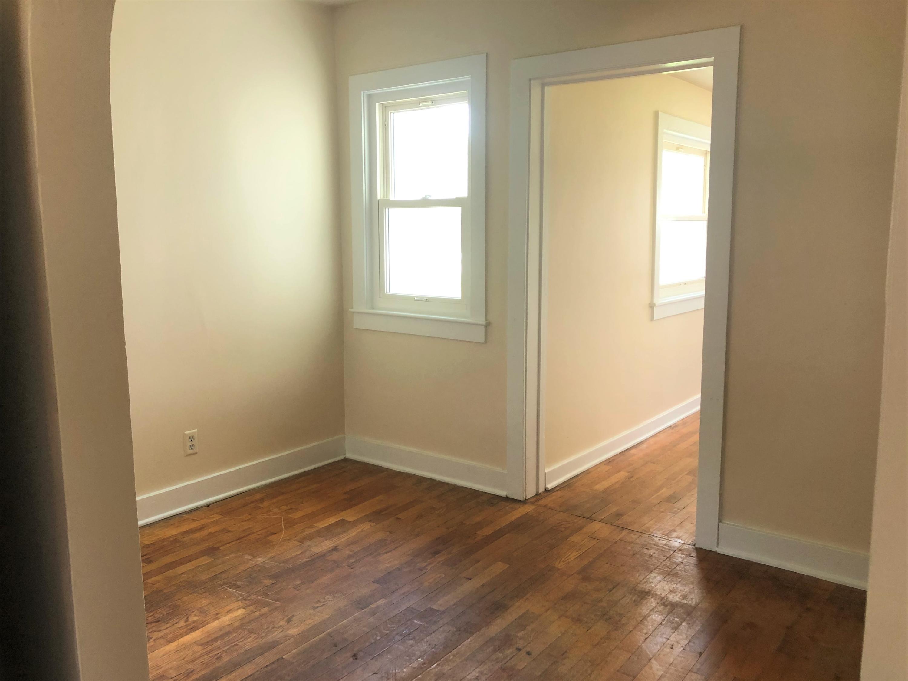 976 Riverside Drive Portland, MI 48875 - Photo 6 of 18 Dining