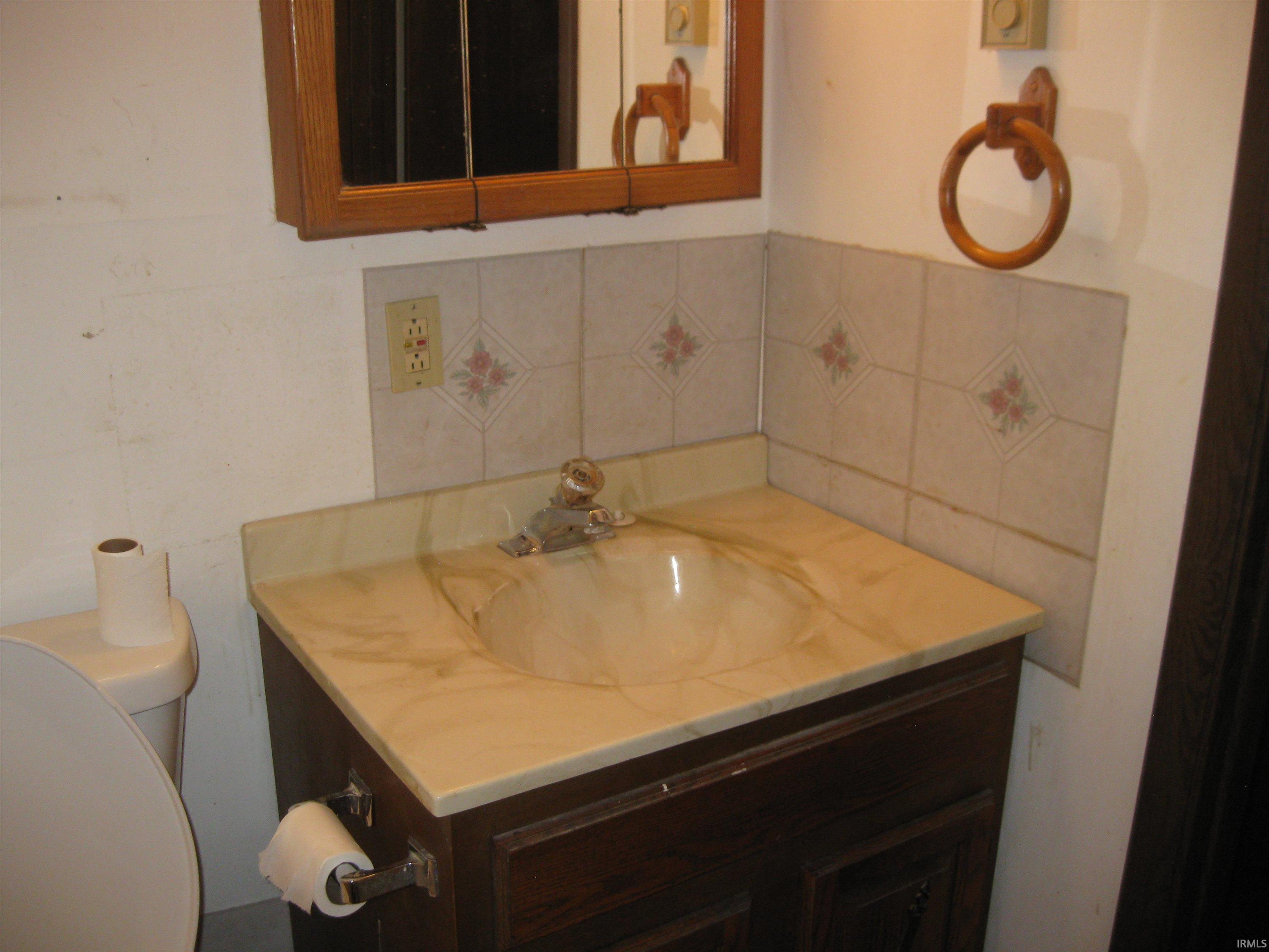 1310 Adams Street Decatur, IN 46733 - Photo 23 of 25 Gallery Image 23