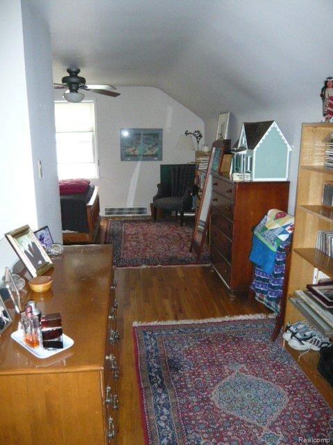 2139 Columbia Road Berkley, MI 48072 - Photo 10 of 15 Master Bedroom