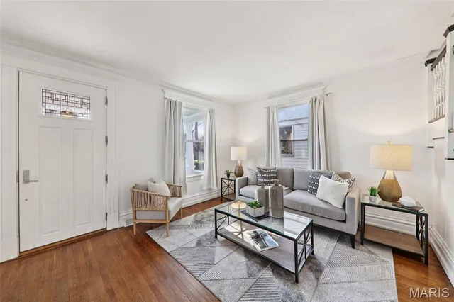 $340,000 | 7209 Dorset Avenue, St. Louis, MO 63130