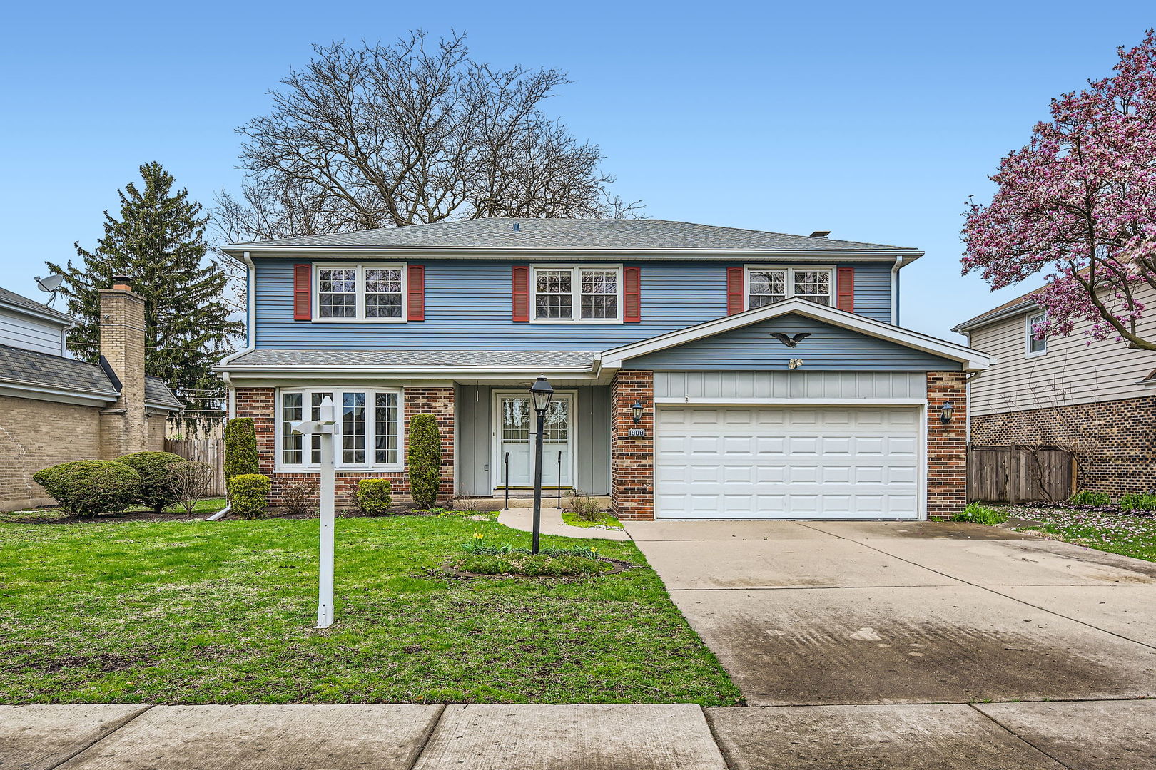 1908 Seneca Lane Mount Prospect, IL 60056 - Photo 1 of 38 Gallery Image 1